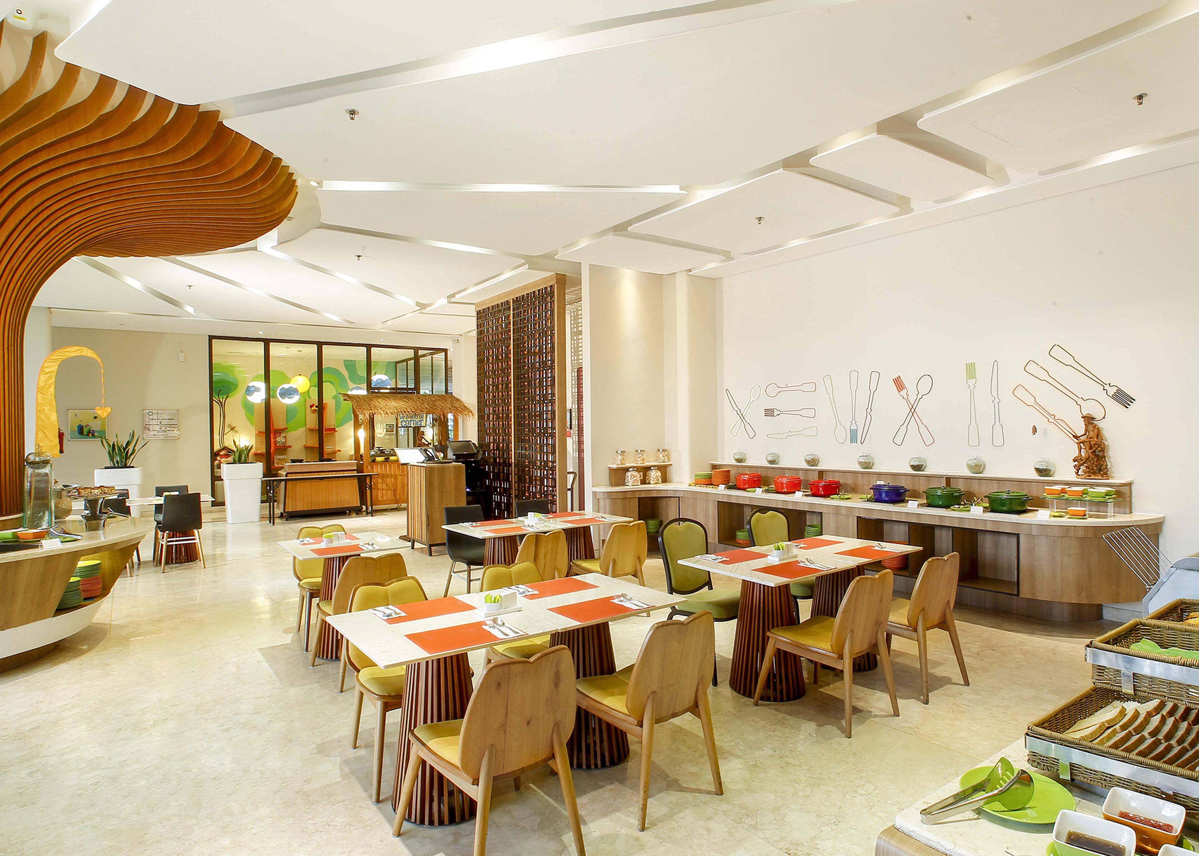 Grand Livio Kuta Hotel Легиан Экстерьер фото